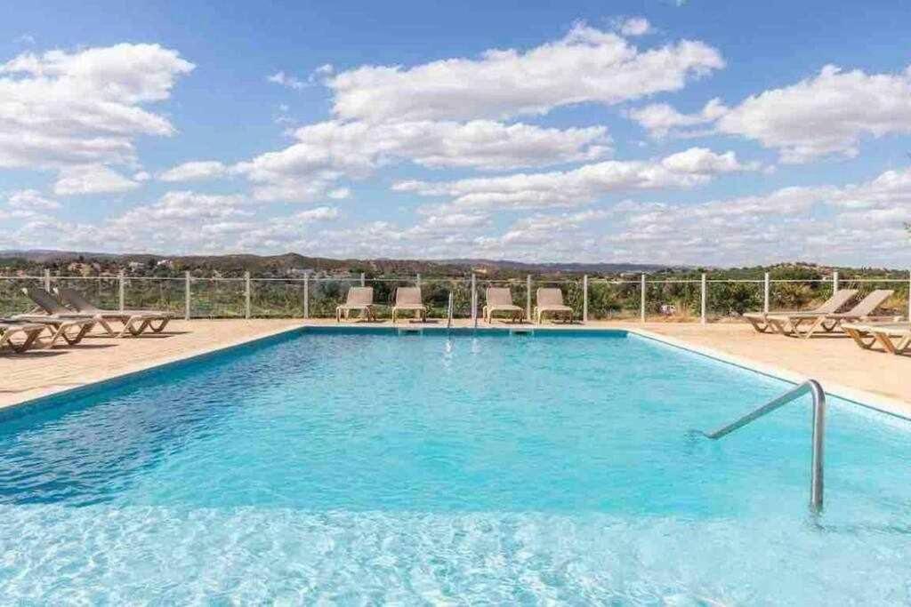 Modern 3Br Apt W/ Lg Terrace, Bbq, Ac & Parking Тавира Экстерьер фото