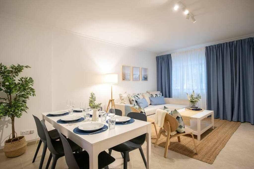 Modern 3Br Apt W/ Lg Terrace, Bbq, Ac & Parking Тавира Экстерьер фото