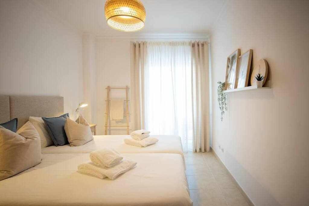 Modern 3Br Apt W/ Lg Terrace, Bbq, Ac & Parking Тавира Экстерьер фото