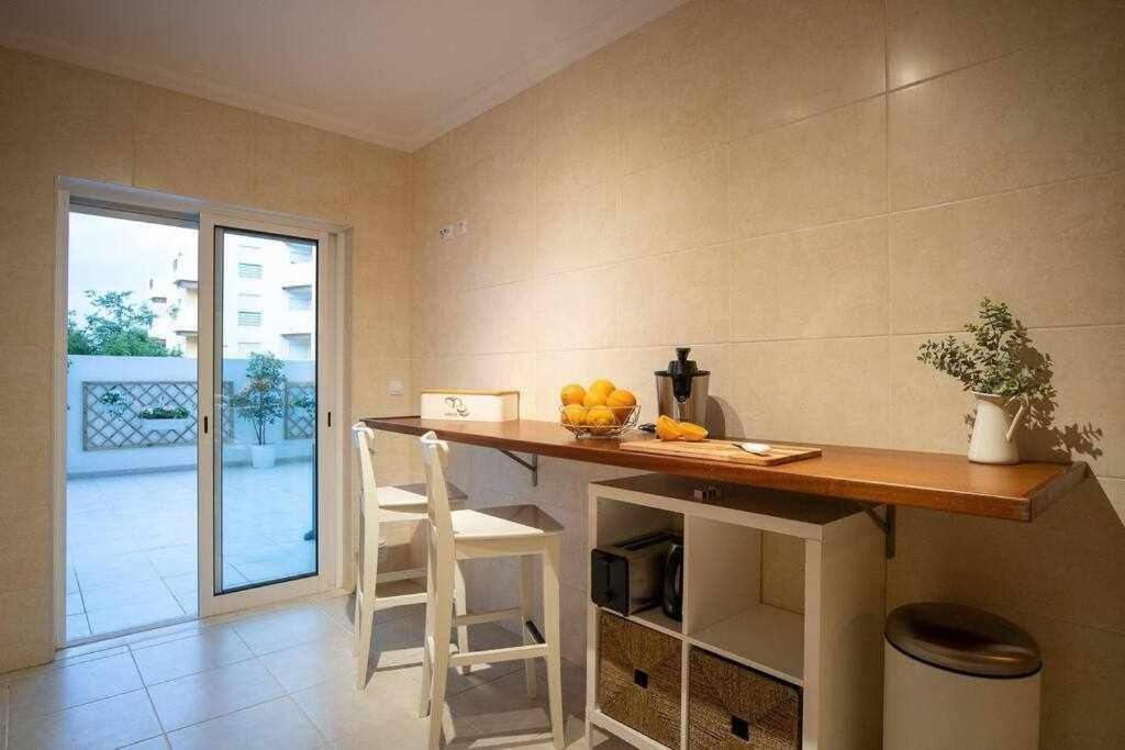 Modern 3Br Apt W/ Lg Terrace, Bbq, Ac & Parking Тавира Экстерьер фото